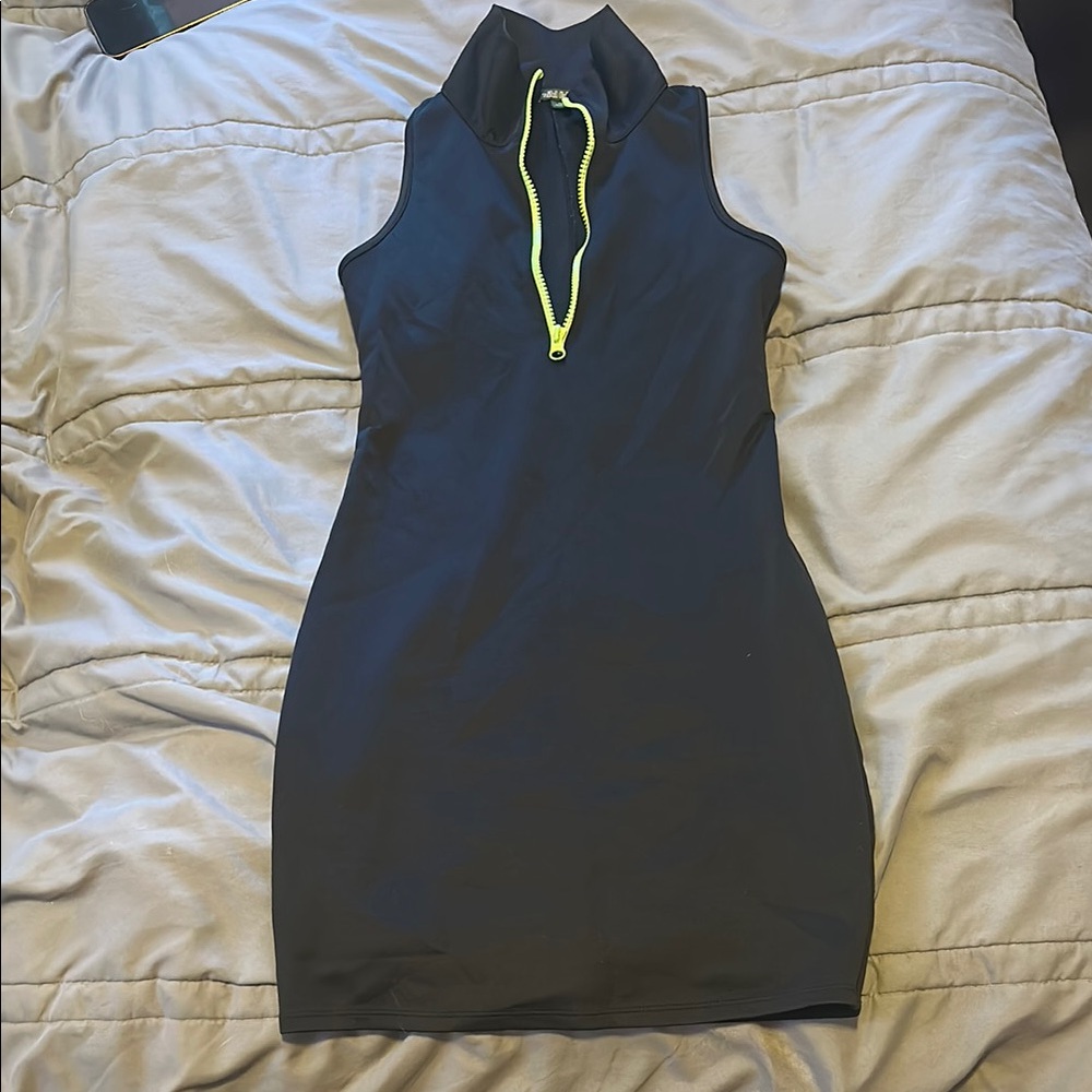 Wild Fable Black Dress with Neon Yellow Zipper